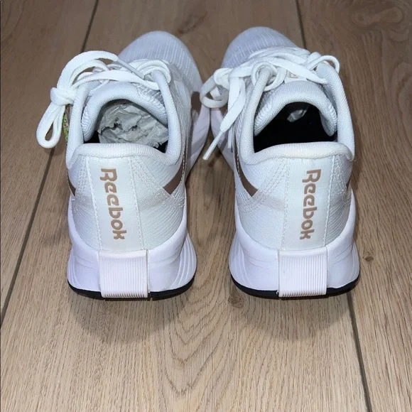 NWT - Reebok Energen Tech Plus Women's White & Gold Running/Course Athletic Shoe - Picture 5 of 15